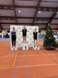 Panevėžio sporto centro lengvaatlečiai dalyvavo kalėdinėse varžybose 15